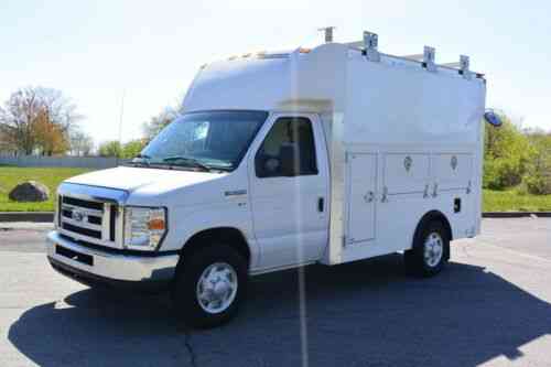 Ford 50 Enclosed Service Utility Van Truck 13 Ford 50 Vans Suvs And Trucks Cars