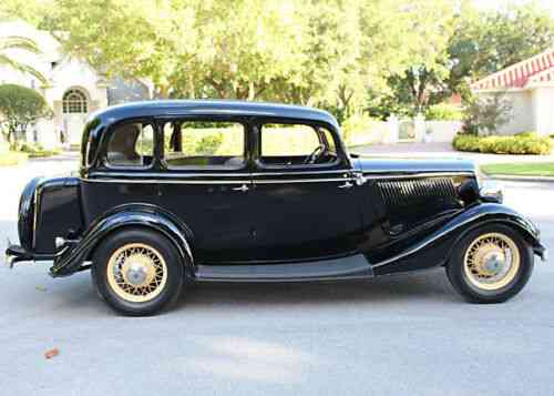 Suicide Doors Bonnie Clyde Model 1934 Ford Deluxe Fordor 83k Miles