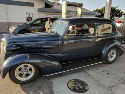 Chevrolet 2 Door Sedan Master Deluxe 1937