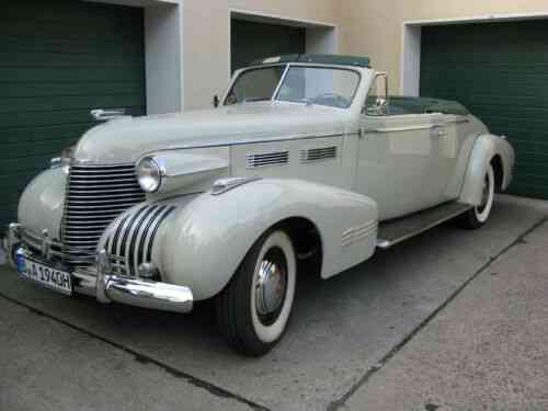 1940 7567 Cadillac 75 Series Two Door Convertible 1940