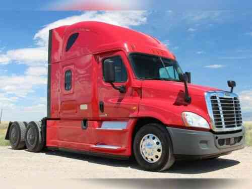 Freightliner Cascadia 125 Conventional Trucks W Sleeper Vans Suvs And Trucks Cars