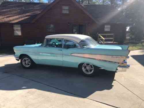 Chevrolet Belair 2 Door Hardtop Restomod 1957