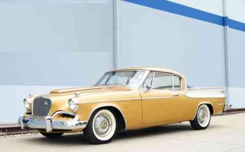 Studebaker Golden Hawk 1957