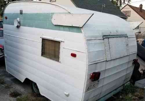 Shasta (1963) Up For Auction Is This Shasta Camper The: Vans, SUVs, and ...