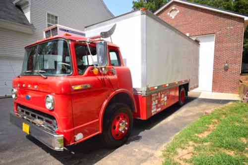 1968 Ford C600 Antique Race Hauler Ford C60 With Big Vans Suvs And Trucks Cars