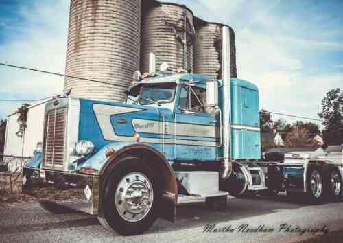 Peterbilt 358 (1968) Peterbilt 358 Caterpillar 1674: Vans, SUVs, and ...