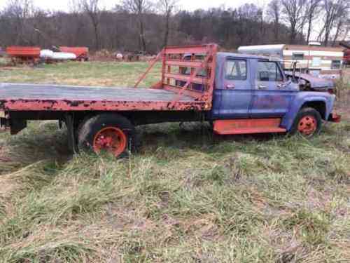 Ford F600 1975 This Is A Ford F600 Factory Crew Cab I Bought Vans Suvs And Trucks Cars