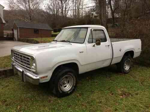 Dodge W100 Power Wagon (1976) * *black Club Cab Has: Used Classic Cars