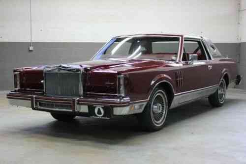 lincoln continental mark vi signature series only 5 076 used classic cars carscoms com