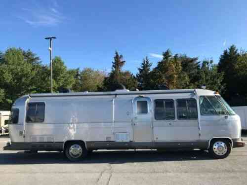 1982 Airstream 310 Classic Motorhome Rare 1982 Vans Suvs And Trucks Cars