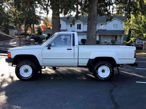Toyota Tacoma Deluxe 1985 For Sale World Wide This Is A Very