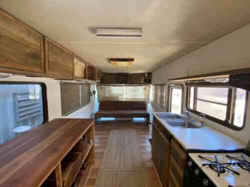 30’ Fleetwood Bounder - Renovated With New Floors, Bath: Vans, SUVs ...