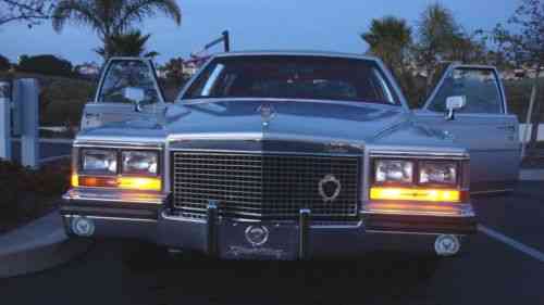 Cadillac Brougham 1988