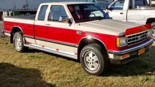 chevrolet s 10 tahoe 1988 gorgeous not even a scratch on used classic cars carscoms com