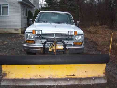 Dodge Power Wagon (1989) Heres A Dodge W250 Plow Truck: Used Classic Cars