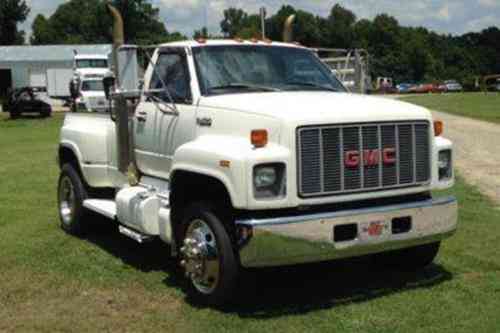 gmc topkick interior