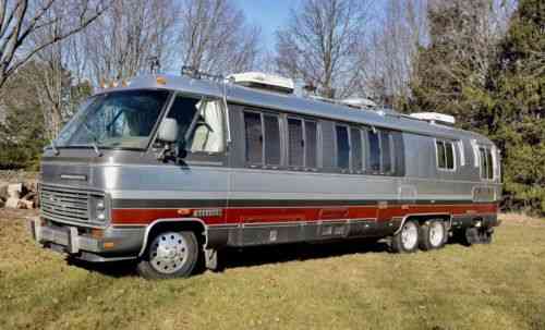 Airstream Motorhome 350 Le Classic (1991) 36 Ft Class: Vans, SUVs, And ...