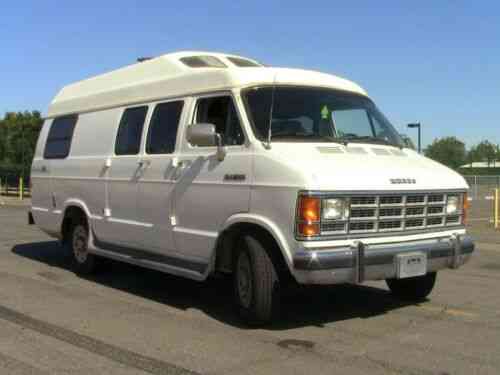 Roadtrek 190 Versatile (1993) Check The Video For More: Vans, SUVs, and ...