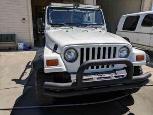 Jeep Wrangler 6 Passenger