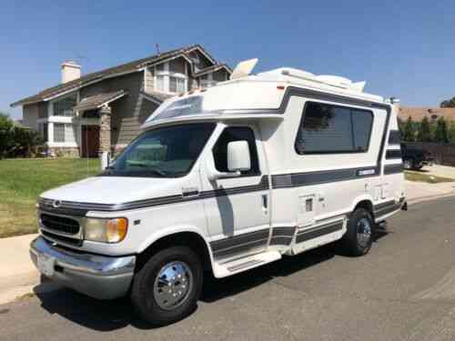 Chinook Concourse 21 Foot Class B + Rv With Rear Door: Vans, SUVs, and ...