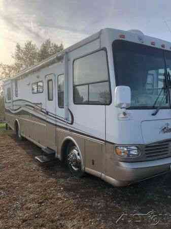 Coachmen Santara 37ft Class A Diesel V6 Cummins Engine: Vans, SUVs, and ...