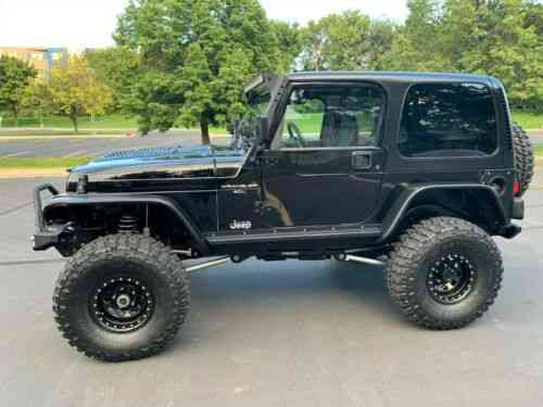 1999 jeep wrangler sahara