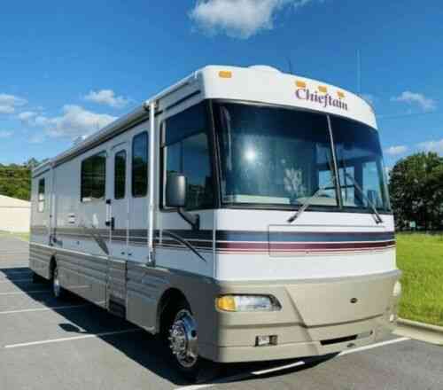 Winnebago Chieftain M-36l Diesel Pusher (1999): Vans, SUVs, and Trucks Cars