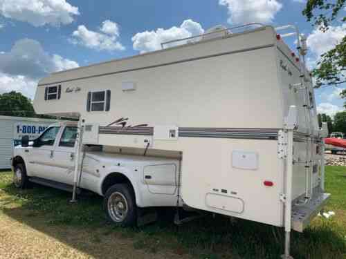 Forest River Real Lite Rts 1200 Truck Camper (2000): Vans, Suvs, And 