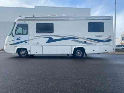 Georgie Boy Pursuit 26’ Class A Motorhome Only 28, 000: Vans, Suvs, And 