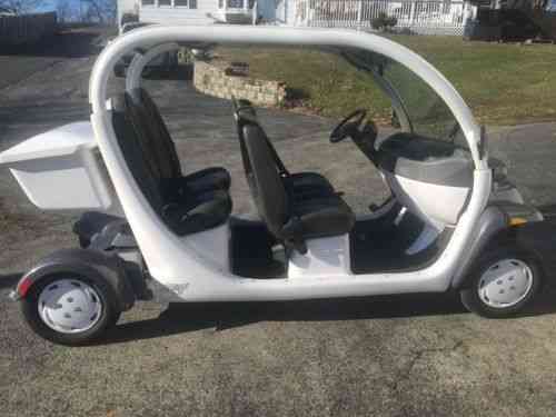 2002 Gem Car Golf Cart Lsv New Batteries Real Clean: Vans, SUVs, and ...