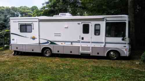 Itasca Sunova 30b (2002) Great Motorhome For Sale Very: Vans, SUVs, and ...