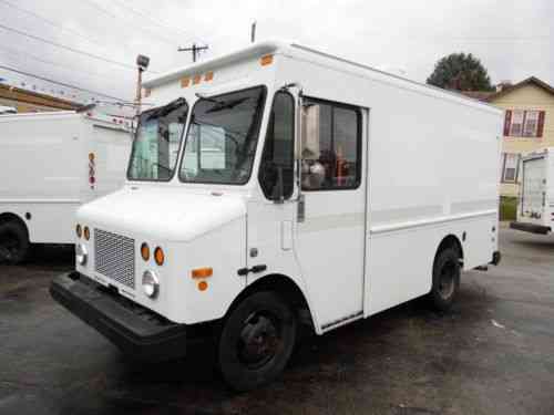 Workhorse P500 Chevy Chassis Step Van Delivery Truck: Vans, SUVs, and ...