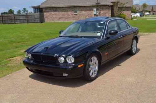 Jaguar Xj8 (2004) * * Custom Painted Black With Ceramic: Used Classic Cars