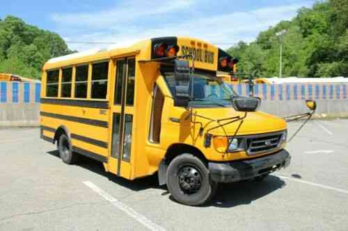 Ford 24 Passenger School Bus E350 Diesel Engine 2005 Ford 24 Vans Suvs And Trucks Cars