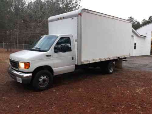 Ford E350 (2005) Ford F350 14ft Box 
