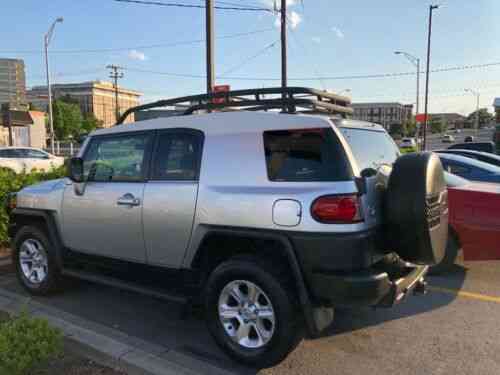 Pristine 4x4 Fj Cruiser 4x4 Toyota Fj Cruiser In Very Good Used