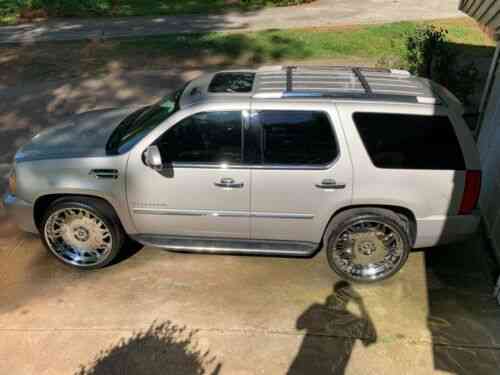 cadillac escalade on 26 inch forgiato 2008 good running used classic cars cadillac escalade on 26 inch forgiato