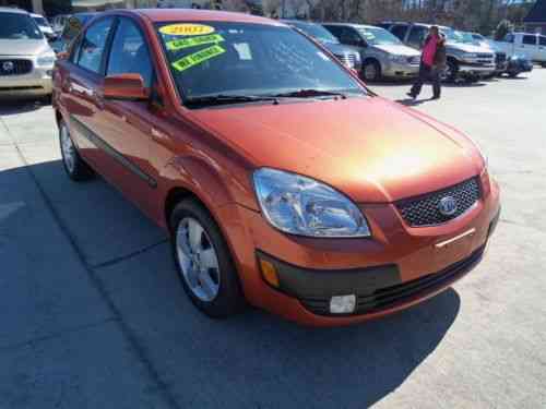 Kia rio orange