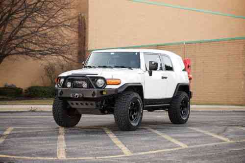 Toyota Fj Cruiser Trail Team 2008 Full Set Of Pictures Used