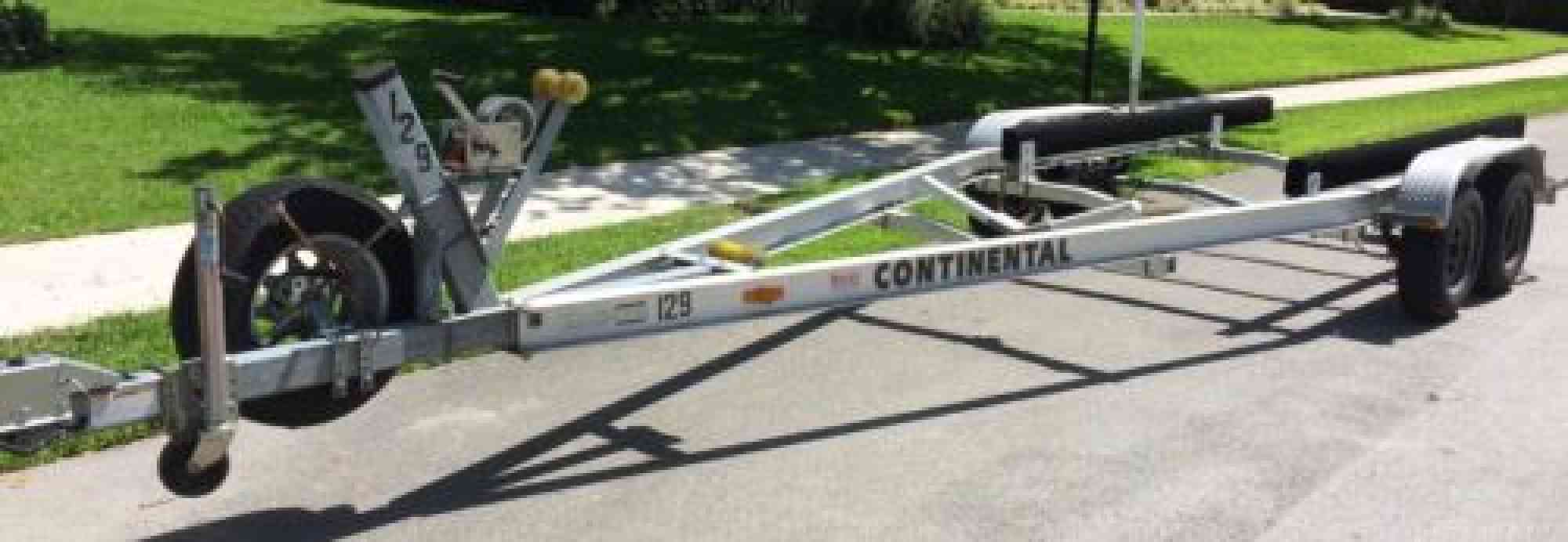 2011 Continental A2450b Tandem Axle Aluminum Boat: Vans, SUVs, and ...