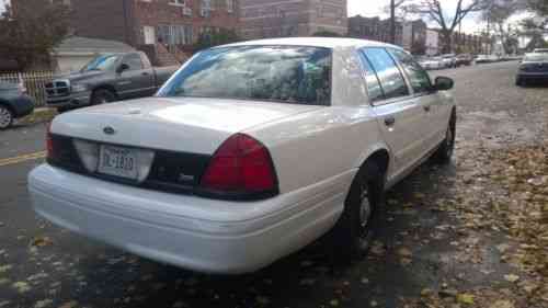 Ford Crown Victoria 2011 This Is A Rare Ford Crown Victoria Used Classic Cars