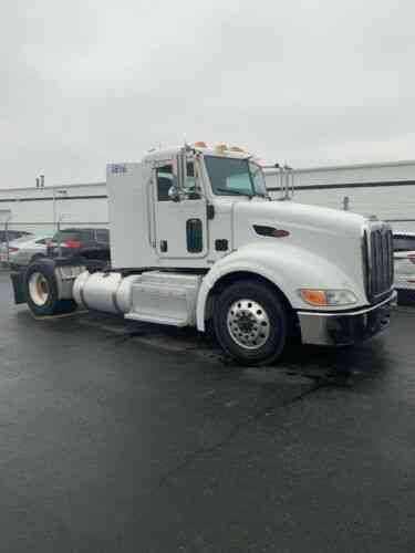 Peterbilt 386 Single Axle Day Cab (2012) 22 5 Aluminum: Vans, SUVs, and ...