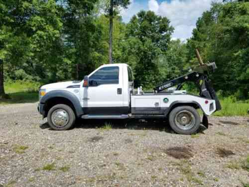 F 550 Self Loader Snatch Truck Repo Truck With Vans Suvs And