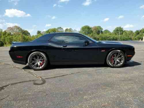 Dodge Challenger Srt 392 6 4l Very Clean 9380 Miles 2015 Used Classic Cars