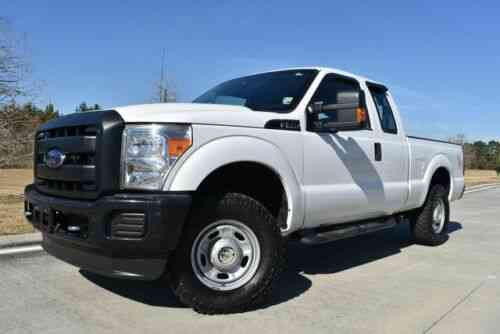 Ford Super Duty F 250 Pickup Xl 151304 Miles White Pickup Truck 8 Automatic 2015