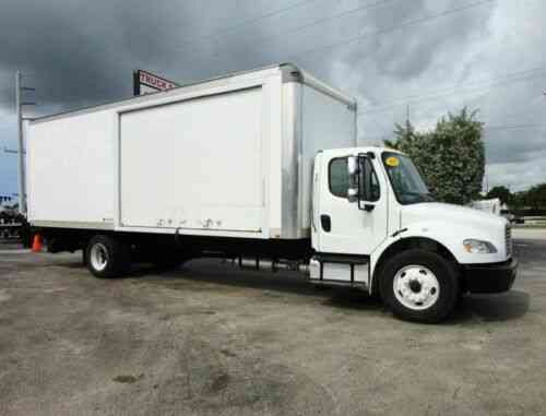 Freightliner Business Class M2 26ft Dry Box Truck Used Classic Cars