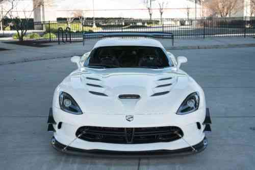 Dodge Viper Acr E 16 Full Res Photos Buymyacr Com Vin Used Classic Cars