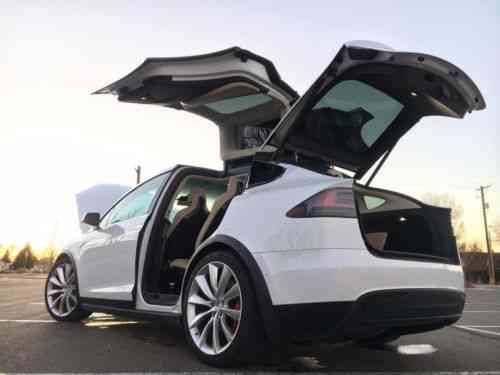 Tesla Model X P90d 2016 Tesla Model X P90d Signature