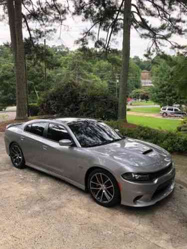 2017 dodge charger scat pack