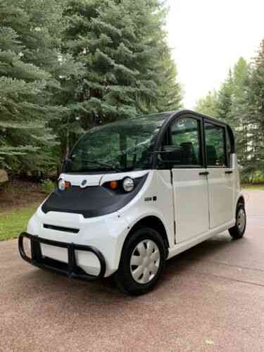 2017 Polaris Gem E4 Electric 2017 Electric Car Made By: Vans, SUVs, and ...